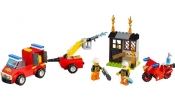 LEGO Juniors 10740 Tűzoltó járőr játékbőrönd
