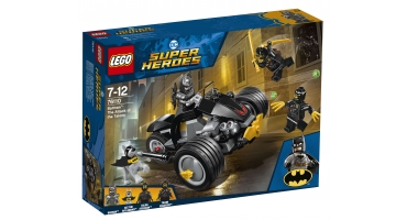LEGO Super Heroes 76110 Batman™: A Karmok támadása
