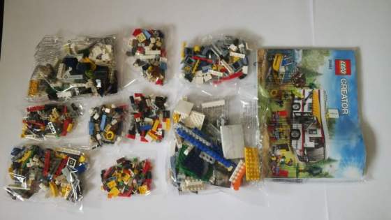 7Kirandulas-a-termeszetben-LEGO-CREATOR-31052.jpg