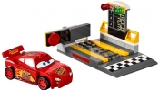 LEGO Juniors 10730 Villám McQueen versenyautó indítója
