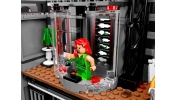 LEGO Super Heroes 10937 Batman™ Arkham Asylum Breakout