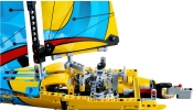 LEGO Technic 42074 Versenyjacht
