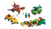 LEGO Classic 5933 LEGO Repülőtér építő készlet