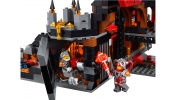 LEGO NEXO Knights 70323 Jestro vulkáni búvóhelye
