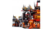 LEGO NEXO Knights 70323 Jestro vulkáni búvóhelye