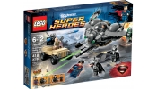 LEGO Super Heroes 76003 Superman: Battle of Smallville LEGO Super Heroes 76003 Superman: Battle of Smallville