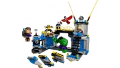 LEGO Super Heroes 76018 Hulk Labor rombolása