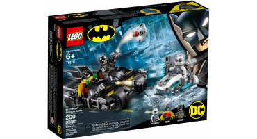 LEGO Super Heroes 76118 Mr. Freeze™ Batmotoros csata
